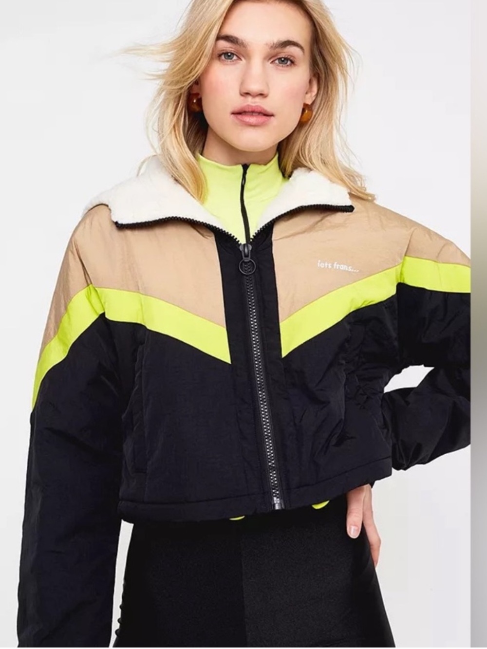 Urban Outfitters Women’s iets frans Puffer Batwing Sherpa Jacket Zip Up‎ Size M